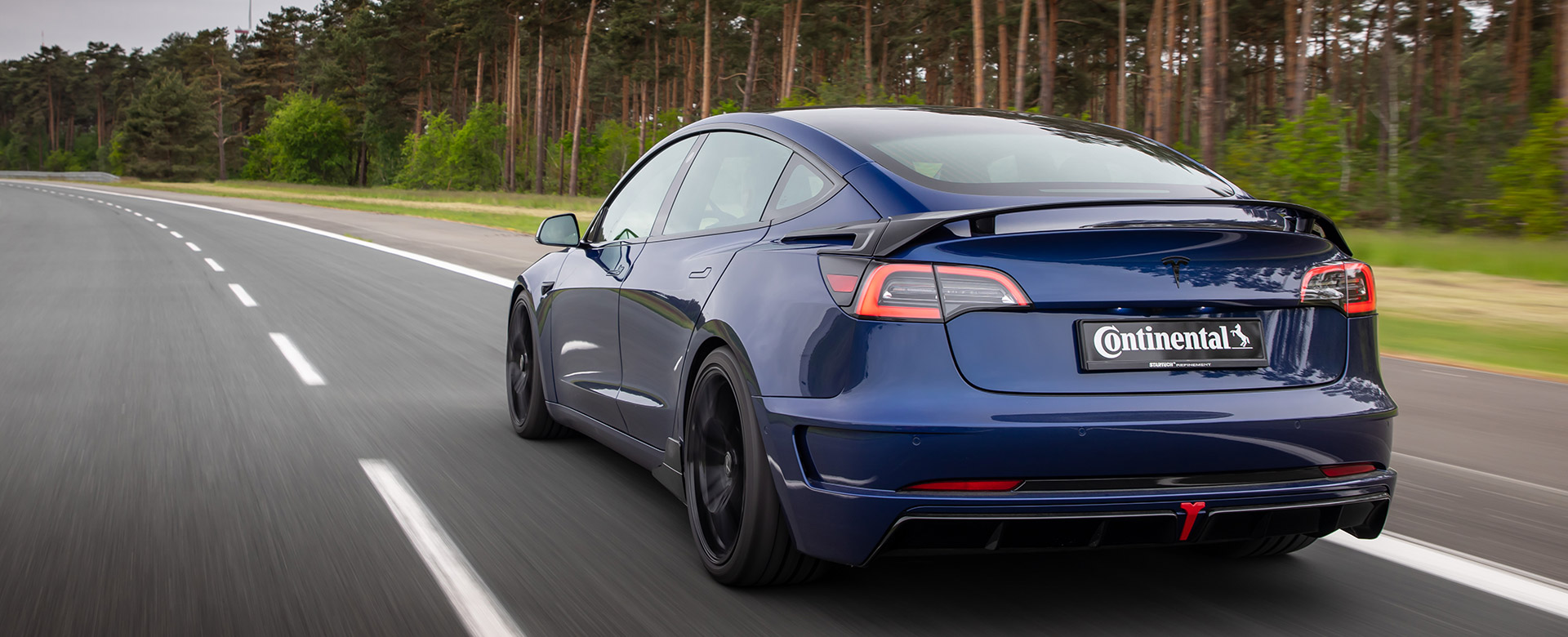 tesla model 3 rückleuchten startech